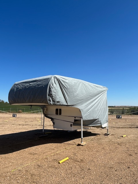 2015 Northwood Arctic Fox 811 Truck Camper - Photo 7