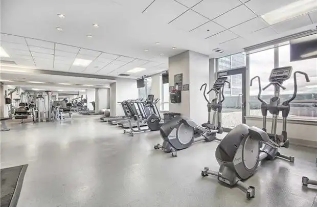 Luxury One Bedroom Condo for rent in GTA - Photo 3