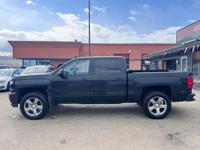 2017 CHEVROLET SILVERADO 1500 LTZ Z71 – 5.3L V8 – 4X4 – CREW CAB - Photo 9