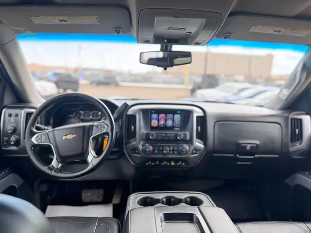 2017 CHEVROLET SILVERADO 1500 LTZ Z71 – 5.3L V8 – 4X4 – CREW CAB - Photo 11