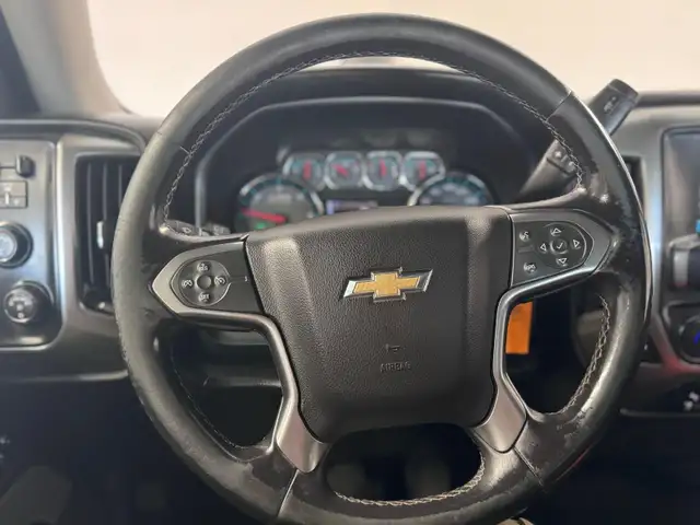 2017 CHEVROLET SILVERADO 1500 LTZ Z71 – 5.3L V8 – 4X4 – CREW CAB - Photo 17