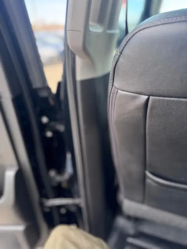 2017 CHEVROLET SILVERADO 1500 LTZ Z71 – 5.3L V8 – 4X4 – CREW CAB - Photo 19