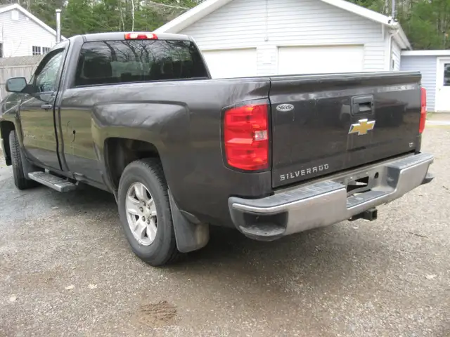 2014 Chevy Silverado - Photo 7