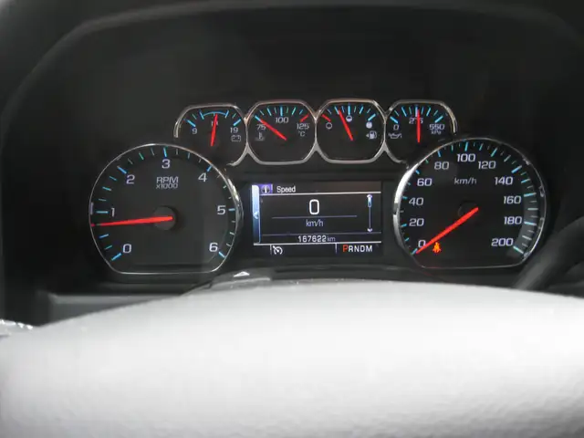 2014 Chevy Silverado - Photo 8