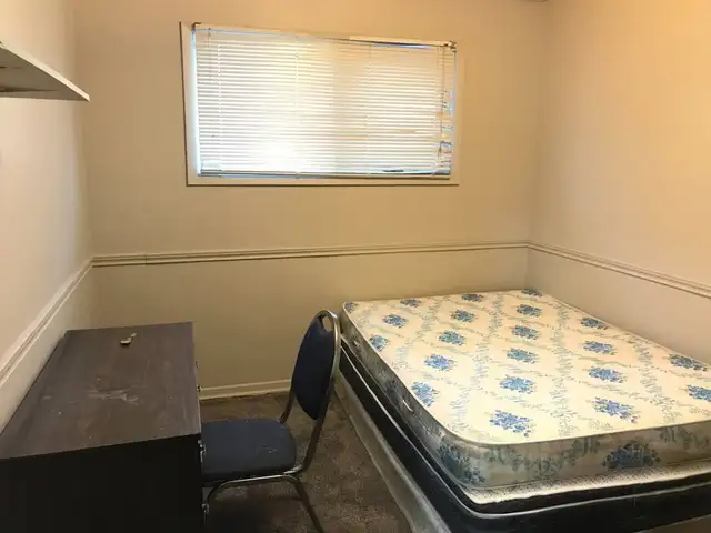 5-bedrm-EIA friendly-home in good area in EK WPG for rent May 15 - Photo 3