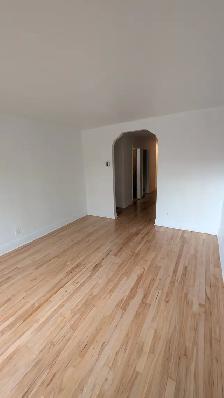 4 1/2  Cote des Neiges Rue LInton