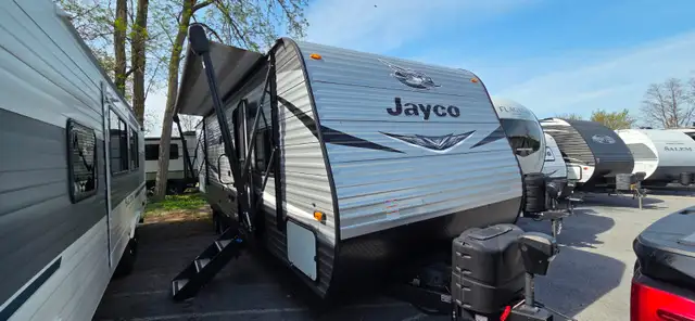 2021 JAYCO 284BHS-BUNK HOUSE-SLEEPS9-OUTSIDE KITCHEN-6600LB-MINT - Photo 3