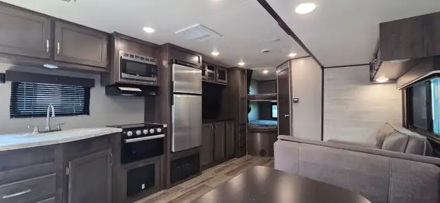 2021 JAYCO 284BHS-BUNK HOUSE-SLEEPS9-OUTSIDE KITCHEN-6600LB-MINT - Photo 7
