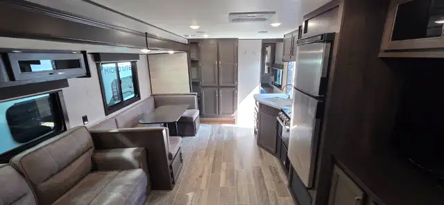2021 JAYCO 284BHS-BUNK HOUSE-SLEEPS9-OUTSIDE KITCHEN-6600LB-MINT - Photo 12