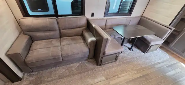 2021 JAYCO 284BHS-BUNK HOUSE-SLEEPS9-OUTSIDE KITCHEN-6600LB-MINT - Photo 19