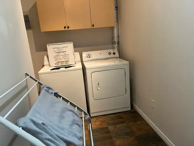 3 1/2  inclus 5 électros, garage, air/clim 1er juin, 1700$/mois - Photo 6