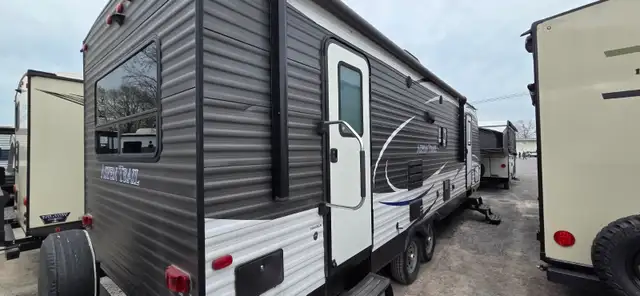 2018 DUTCHMAN ASPEN TRAIL LIVE LARGE 2860RLS-SLEEPS6-7280LB-MINT - Photo 8