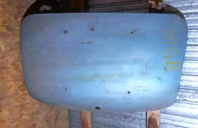 Barn find vintage MGB trunk lid ...... nice original