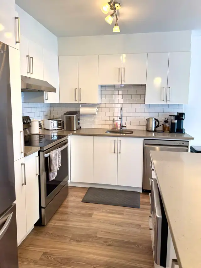 Beau logement 4-1/2 type condo - Photo 3