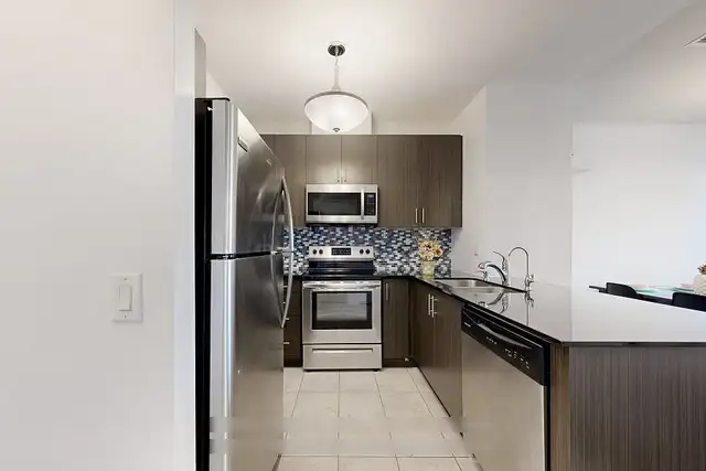 Condo Apartment For Sale - Photo 4