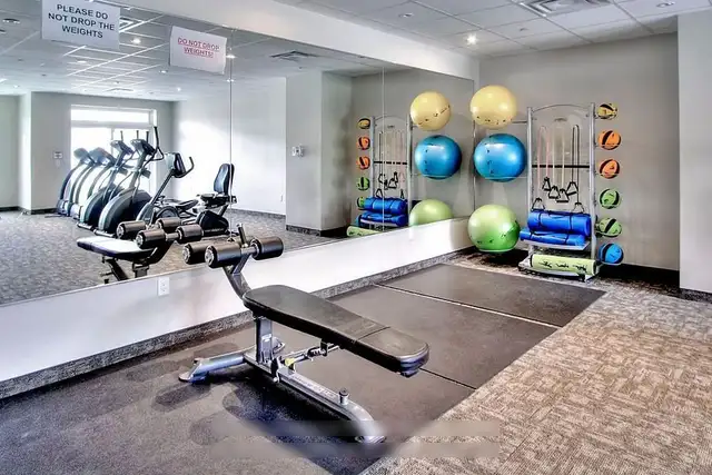 Condo Apartment For Sale - Photo 9