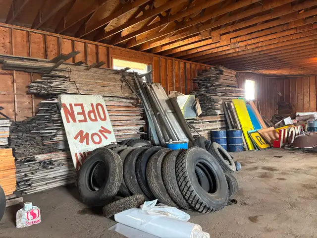 REAL lumber for cheap - Photo 3