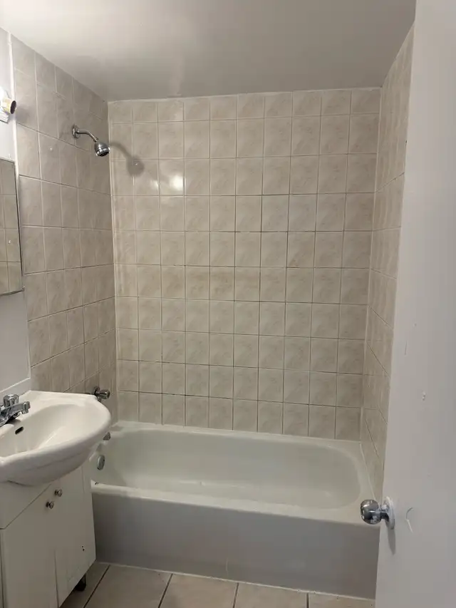 Renovated apartment close to Namur metro - Photo 6