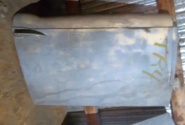 Vintage TR4 and TR4A doors ...... nice originals - Photo 2