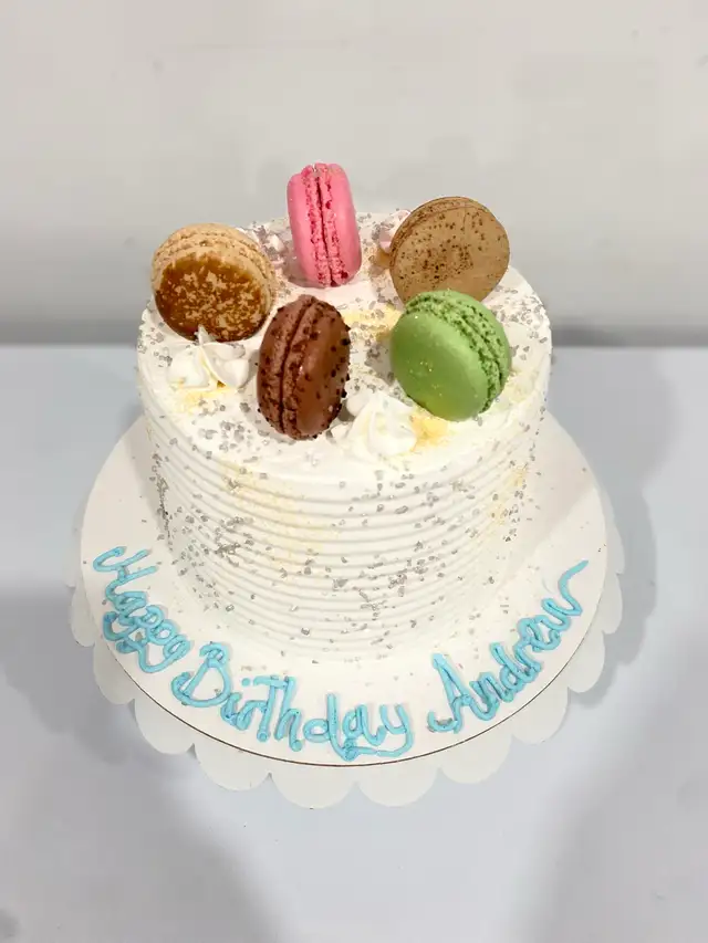 Macarons Cake , Vanilla cake,chocolate cake - Photo 2
