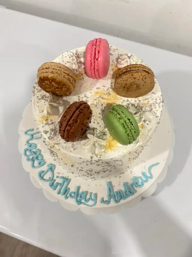 Macarons Cake , Vanilla cake,chocolate cake - Photo 4