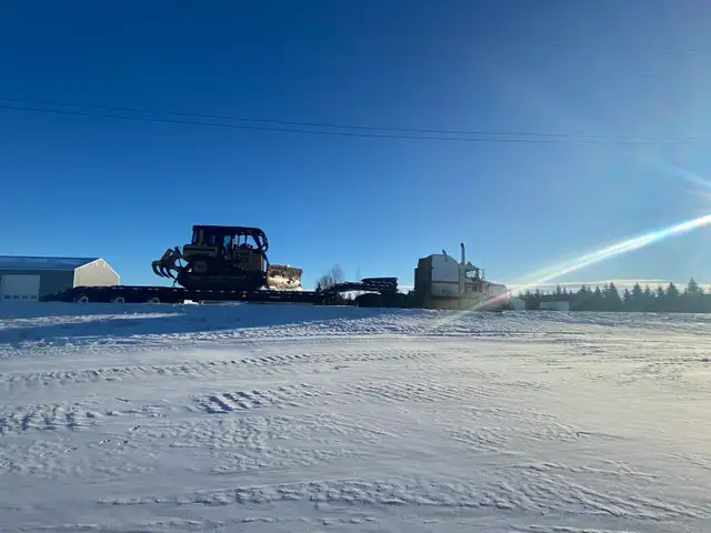 Class 1 Driver - Photo 2