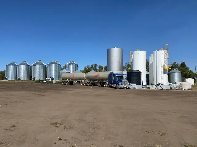 Class 1 Driver - Photo 5