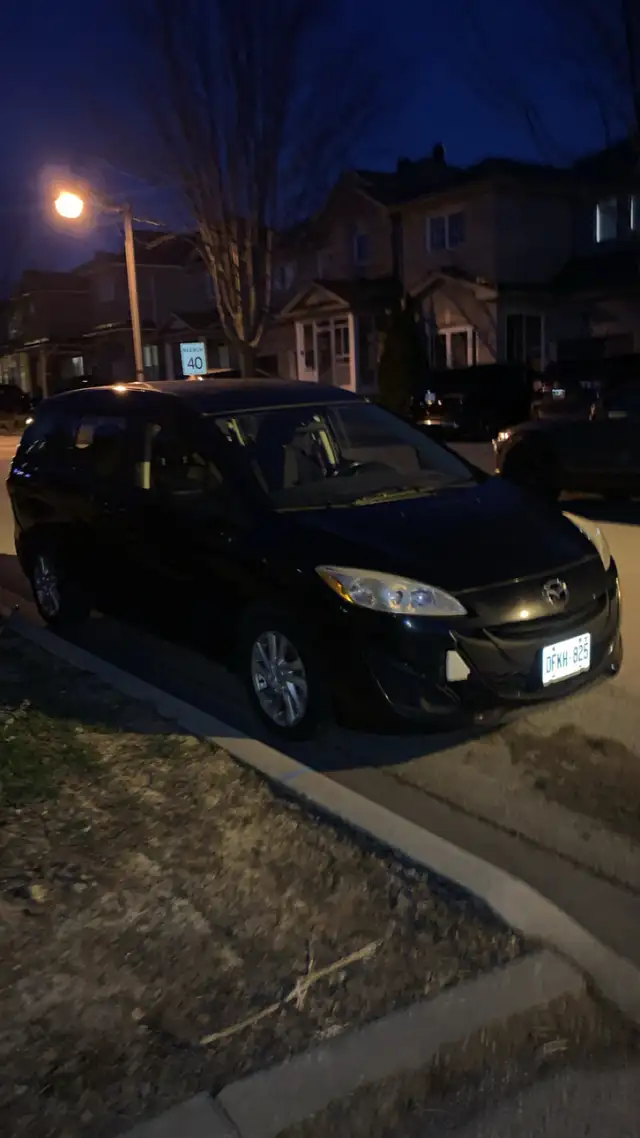 2009 Mazda 5 - Photo 4