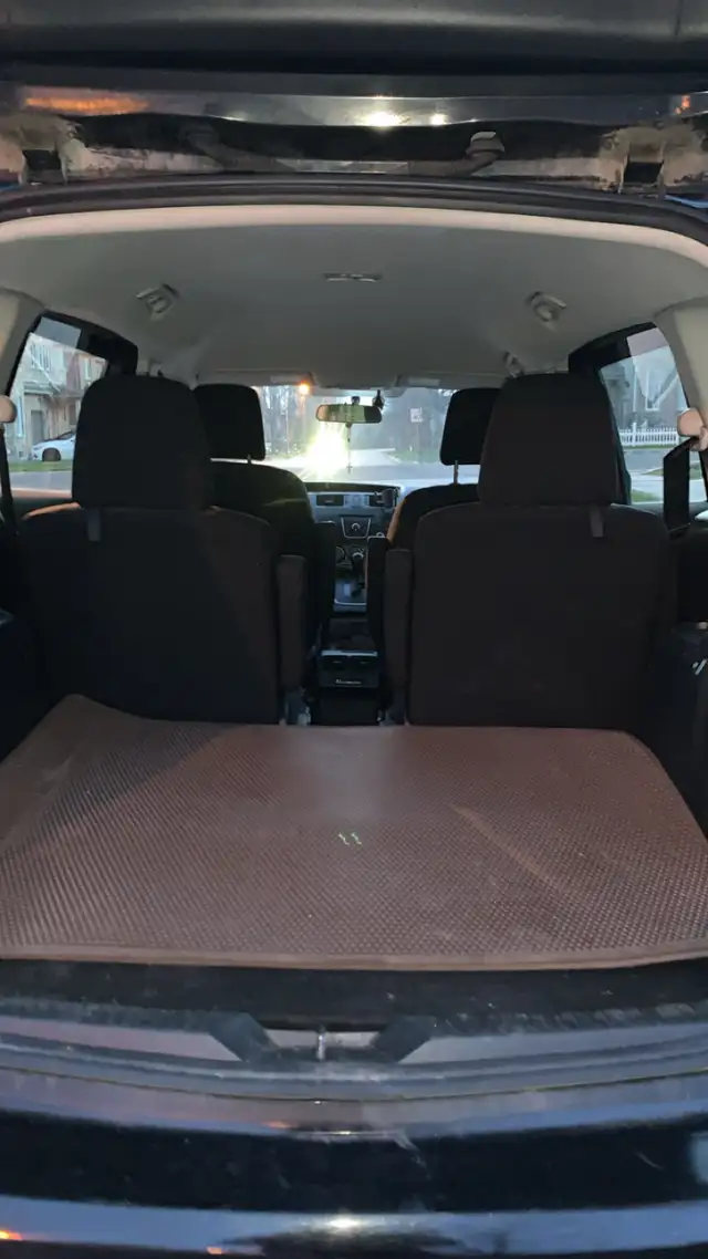 2009 Mazda 5 - Photo 5