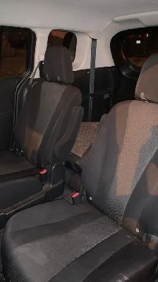 2009 Mazda 5 - Photo 6