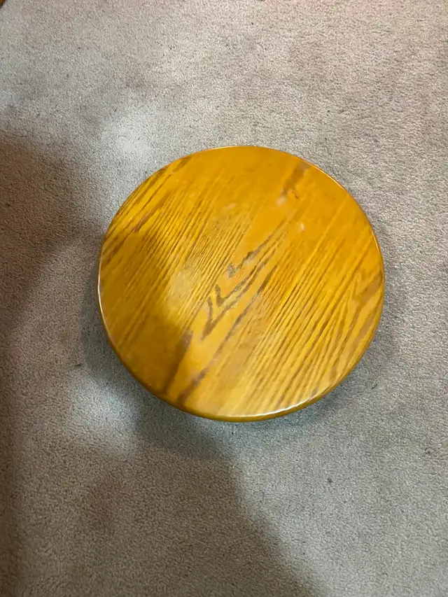 SOLID OAK Large oval dining room table and 4 chairs - Photo 6