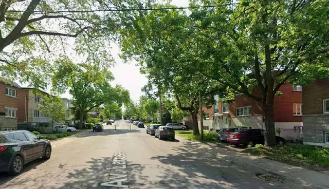 Dispo maintenant, Stationnement, logements 4 ½ à louer, Rénové - Photo 3