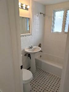 Dispo maintenant, Stationnement, logements 4 ½ à louer, Rénové - Photo 5