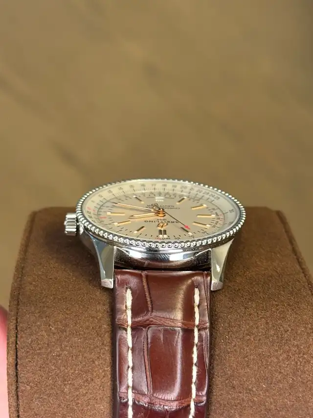 2020 Breitling Navitimer 41 - Photo 5