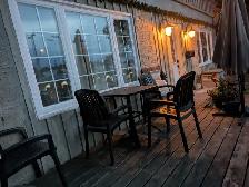 1 Bedroom, 1 Bathroom gorgeous unit in a heritage home for rent - Photo 2