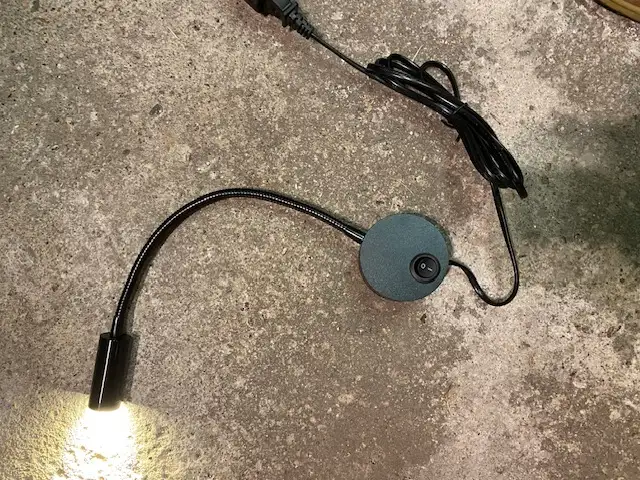 DESK or WALL  FLEXIBLE  "LED "LIGHT - Photo 2