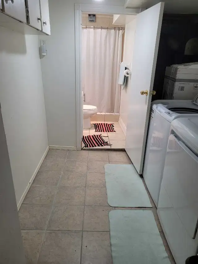 Fully furnished new basement for rent Student/Working girl - Photo 2