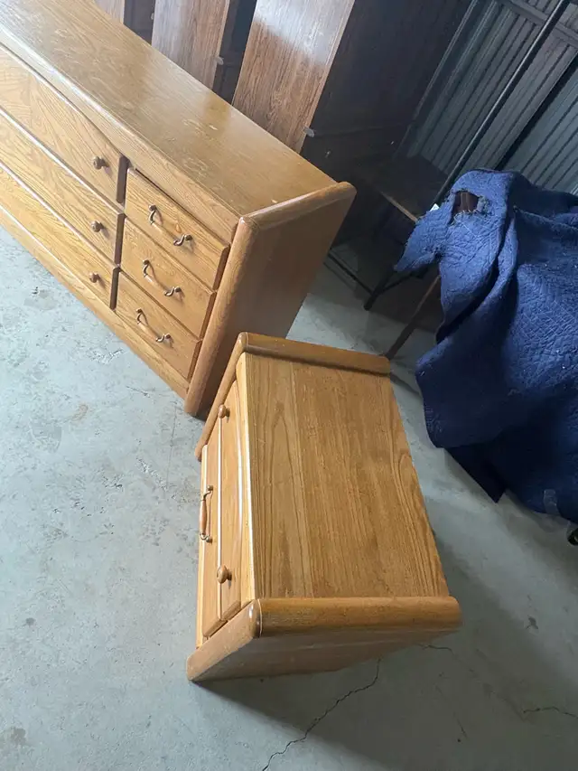 Free delivery used Oak Dresser and Nightstand - Photo 4