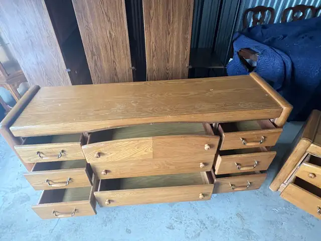 Free delivery used Oak Dresser and Nightstand - Photo 7