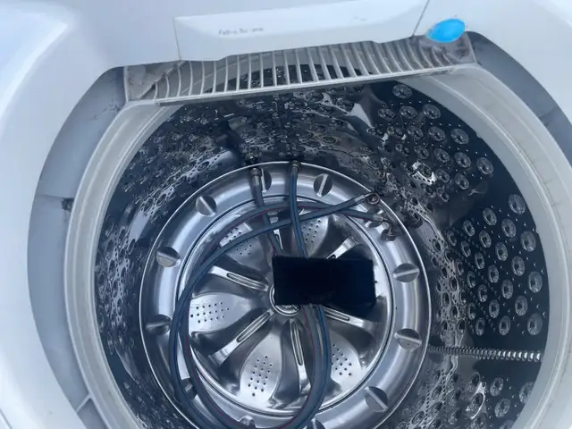 washer and dryer - Photo 5