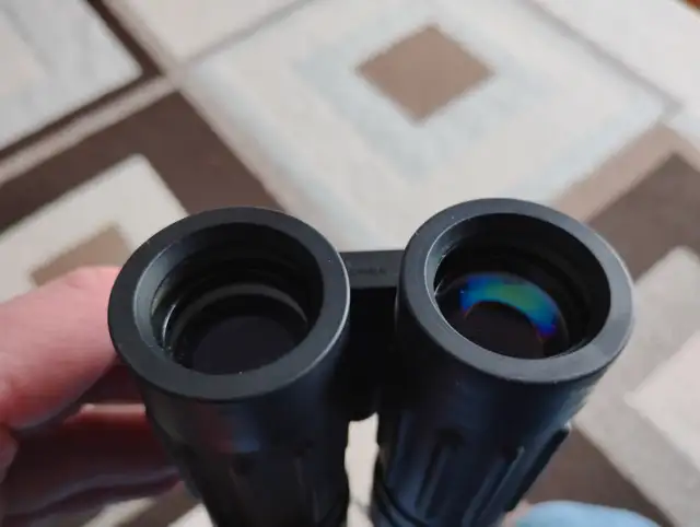 Smaller binoculars with case - Photo 2