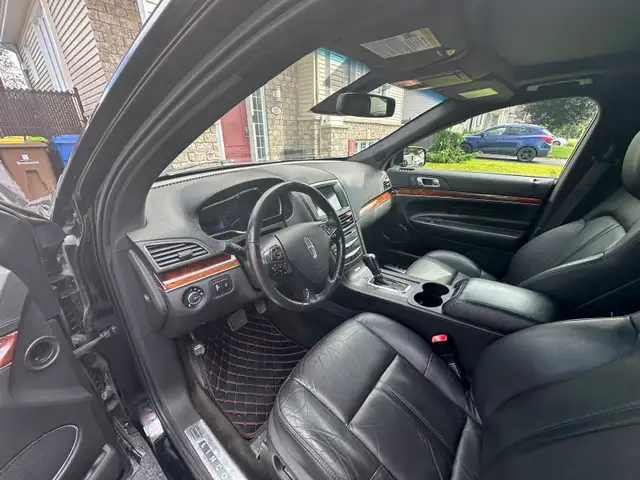 Lincoln MKT 3,7 V6 - Photo 7