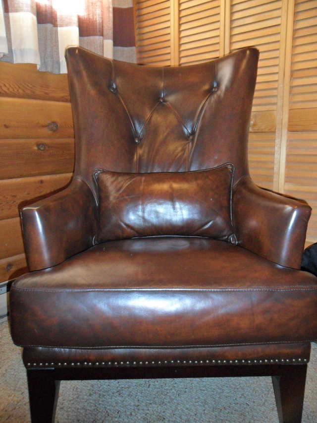 WING BACK CHAIR