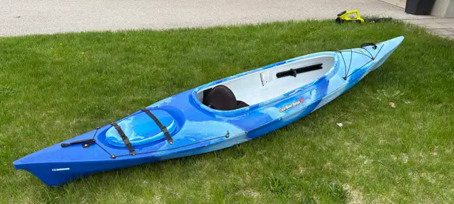 Recreational kayak - great condition - Photo 2