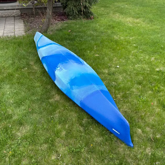 Recreational kayak - great condition - Photo 4