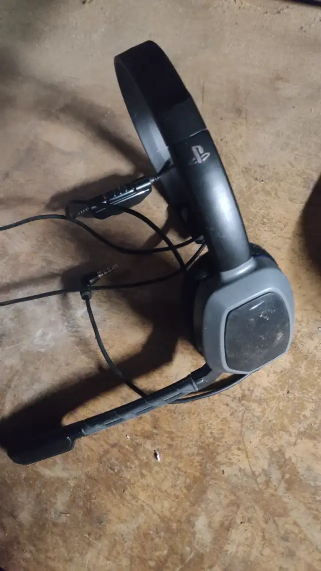 Sony headphones communicator - Photo 2