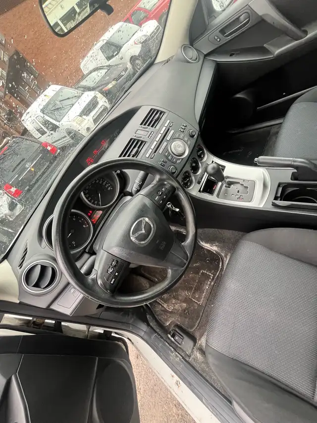Mazda 3 2011 - Photo 3