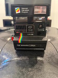VintagePolaroid Camera - excellent condition