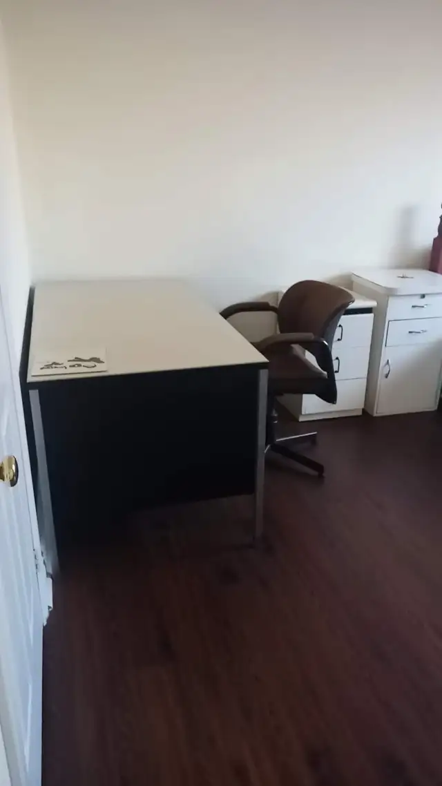 room for rent - Photo 4