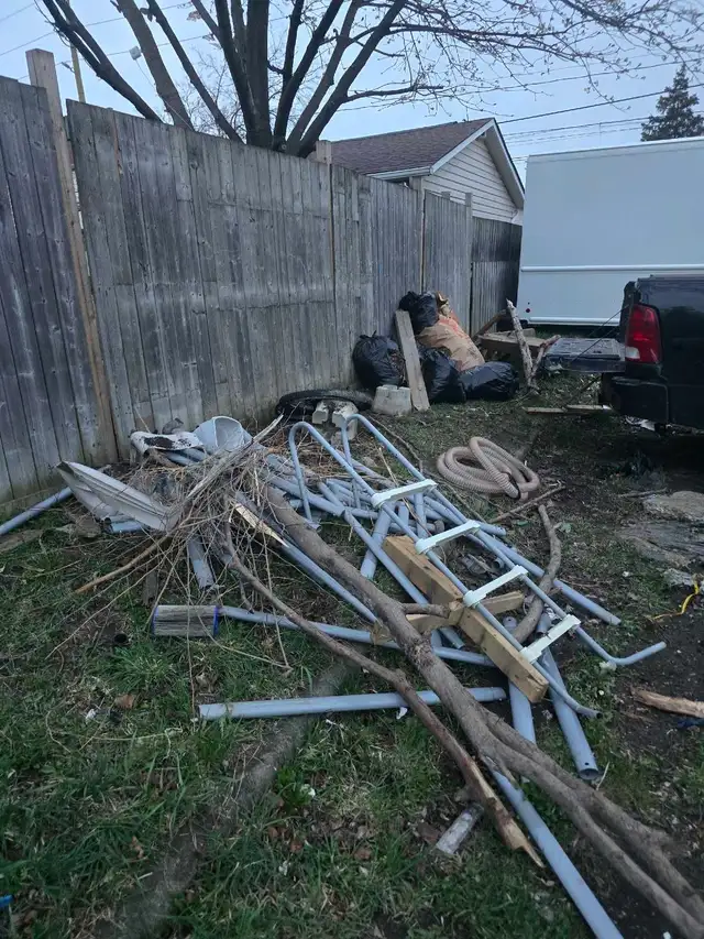 Junk Removal Windsor | Yard Clean Up | Same Day Service - Photo 5